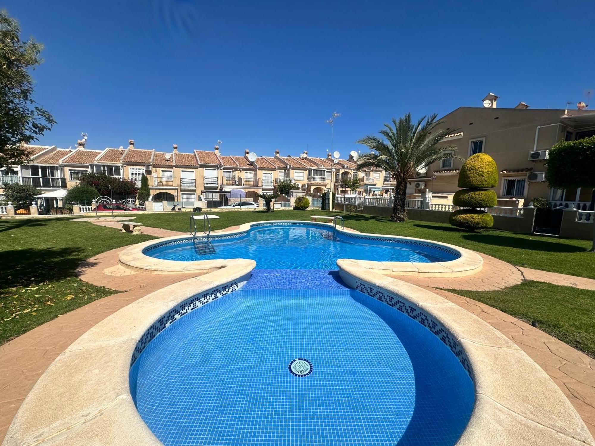 Homely Apartments Royal Torrevieja Exterior foto