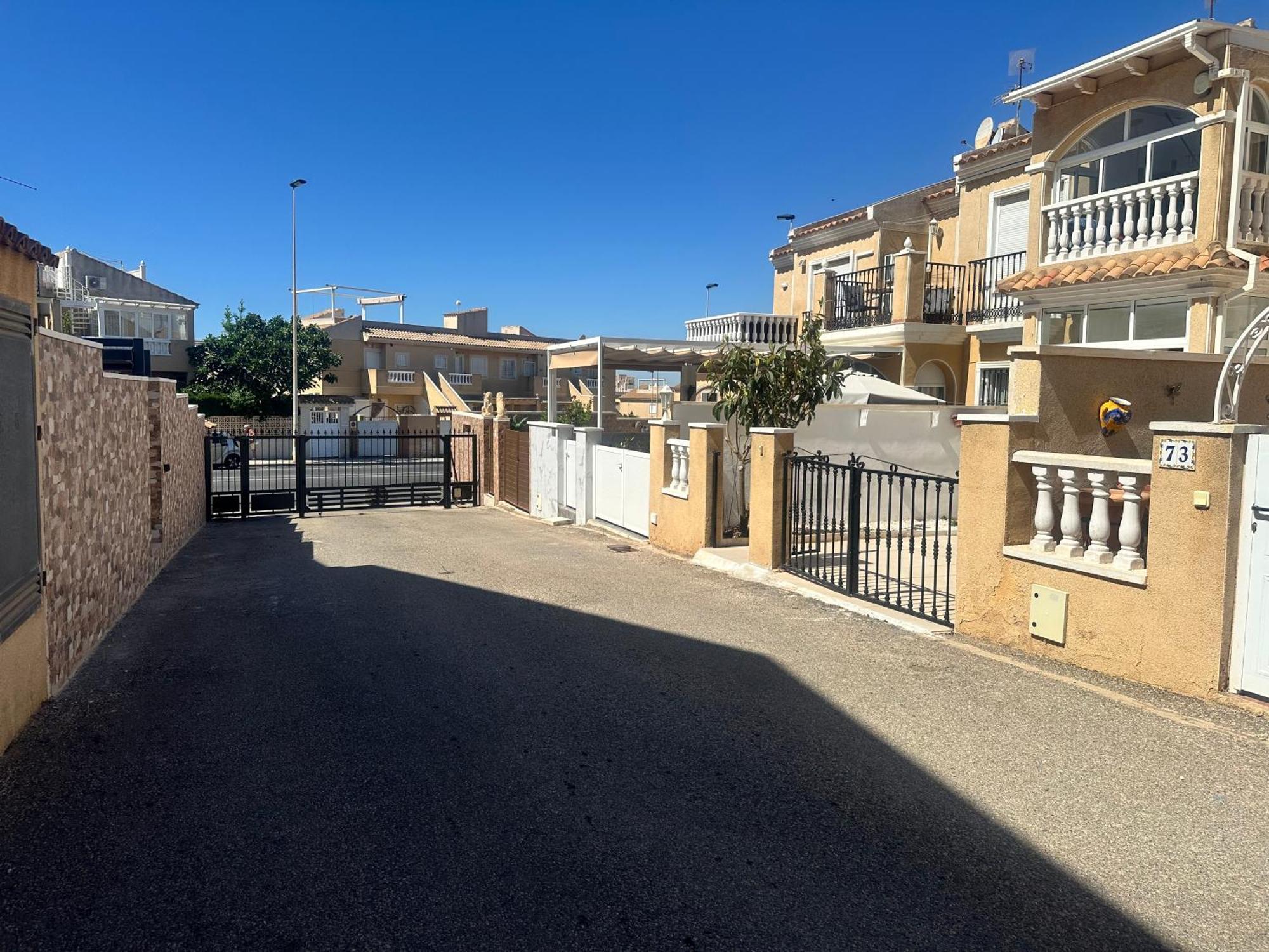 Homely Apartments Royal Torrevieja Exterior foto